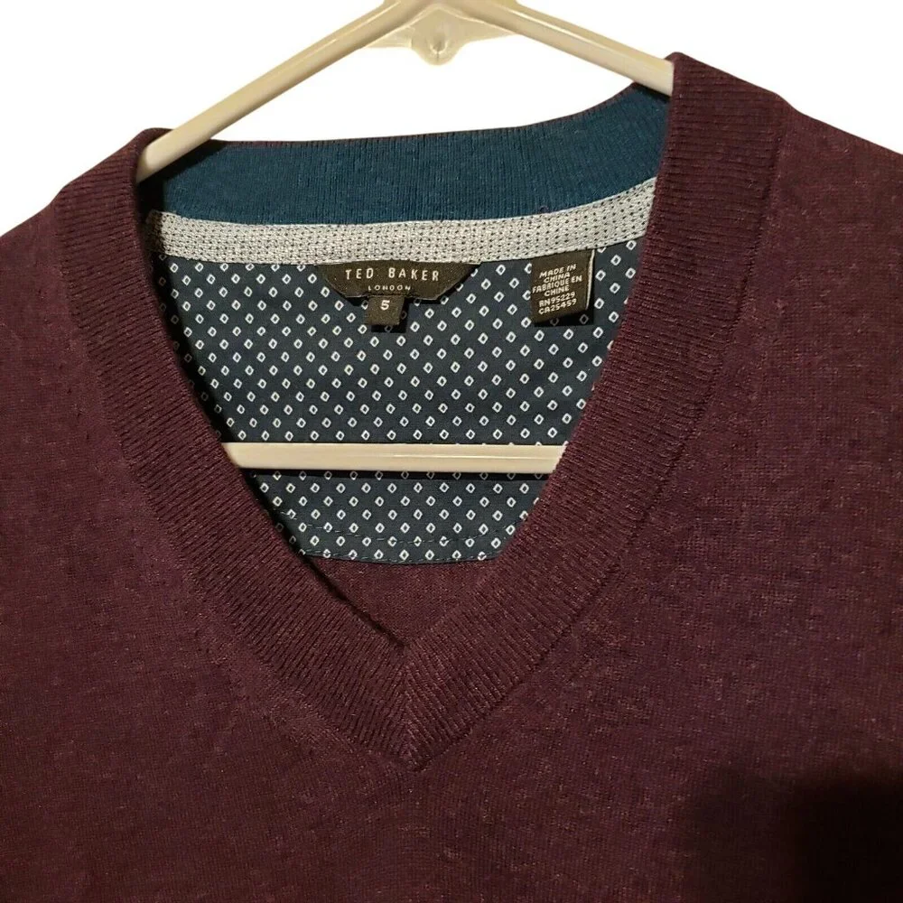 Ted Baker Mens Purple V-Neck Sweater wool silk‎ cashmere Size 5